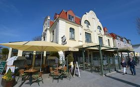Quaint Apartment in Kuhlungsborn with Sea View